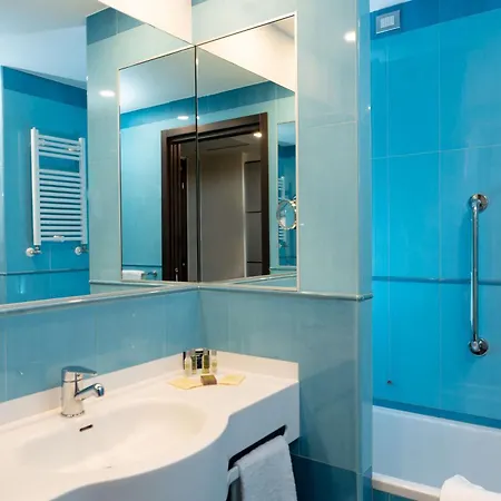 Hotel Doubletree By Hilton Milan Malpensa 4*