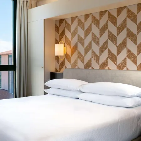 Hotel Doubletree By Hilton Milan Malpensa Solbiate Olona