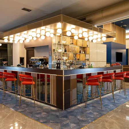 Hotel Doubletree By Hilton Milan Malpensa 4*