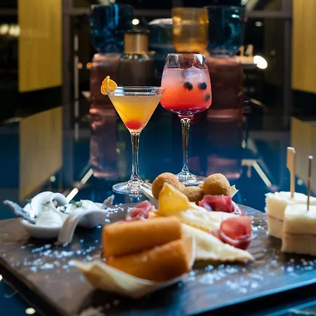 Hotel Doubletree By Hilton Milan Malpensa 4*