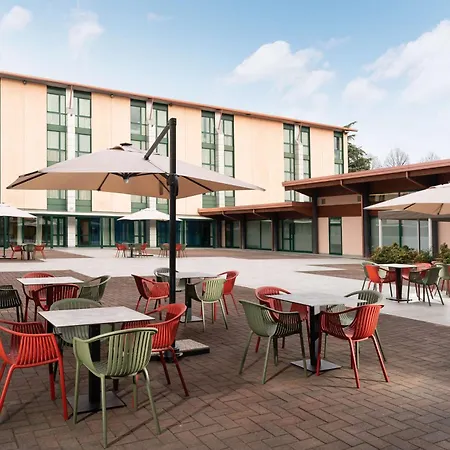 Doubletree By Hilton Milan Malpensa Hotel Solbiate Olona