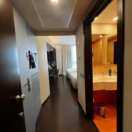 Doubletree By Hilton Milan Malpensa 4*