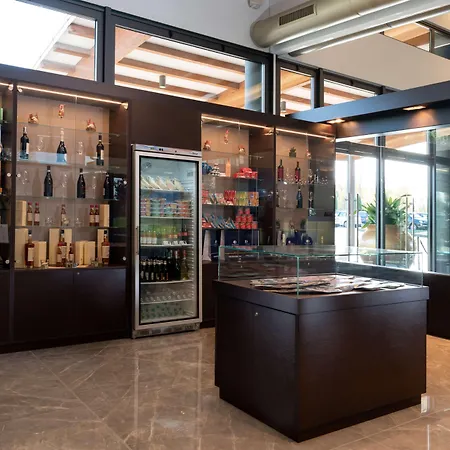 호텔 Doubletree By Hilton Milan Malpensa 4*