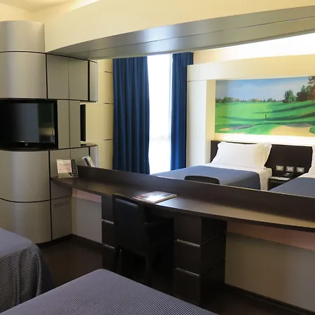 Hotel Doubletree By Hilton Milan Malpensa