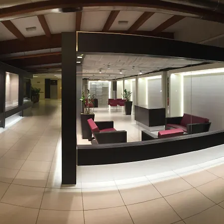 Hotel Doubletree By Hilton Milan Malpensa 4*